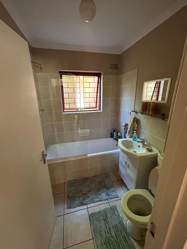 To Let 3 Bedroom Property for Rent in Milkwood Park Western Cape